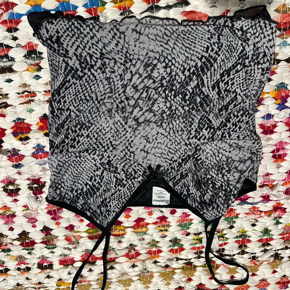 No Boundaries Black and Gray Patterned Top